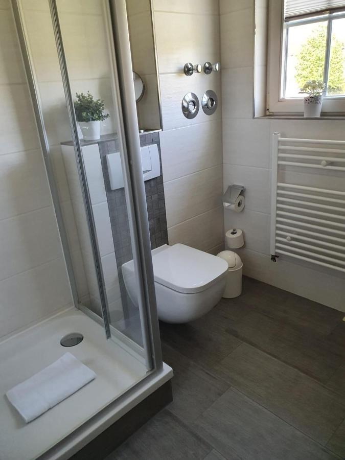Ferienapartment Wiese & Meer Auf Ruegen Neddesitz Eksteriør billede